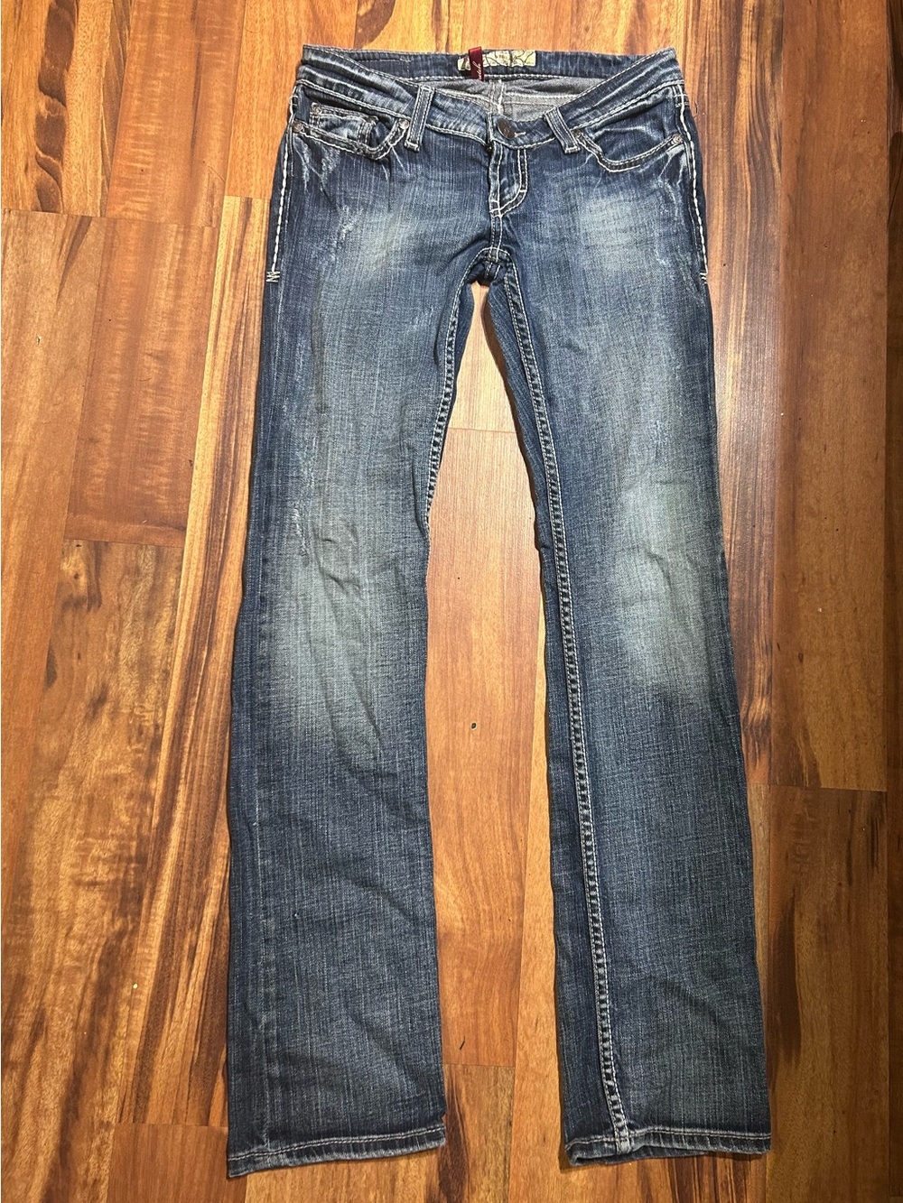 Buckle BKE Stella Super Low Rise Straight Leg Stretch Jean